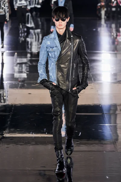 Look 59